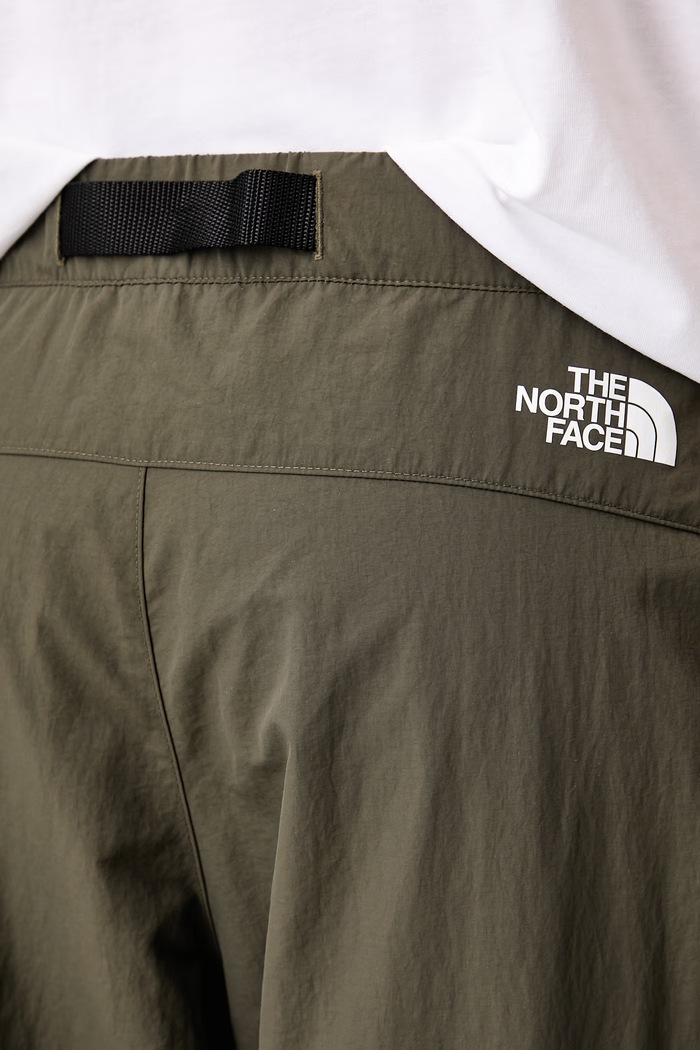 Παντελόνι ανδρικό NSE Belted The North Face πράσινο NF0A8G9521L1