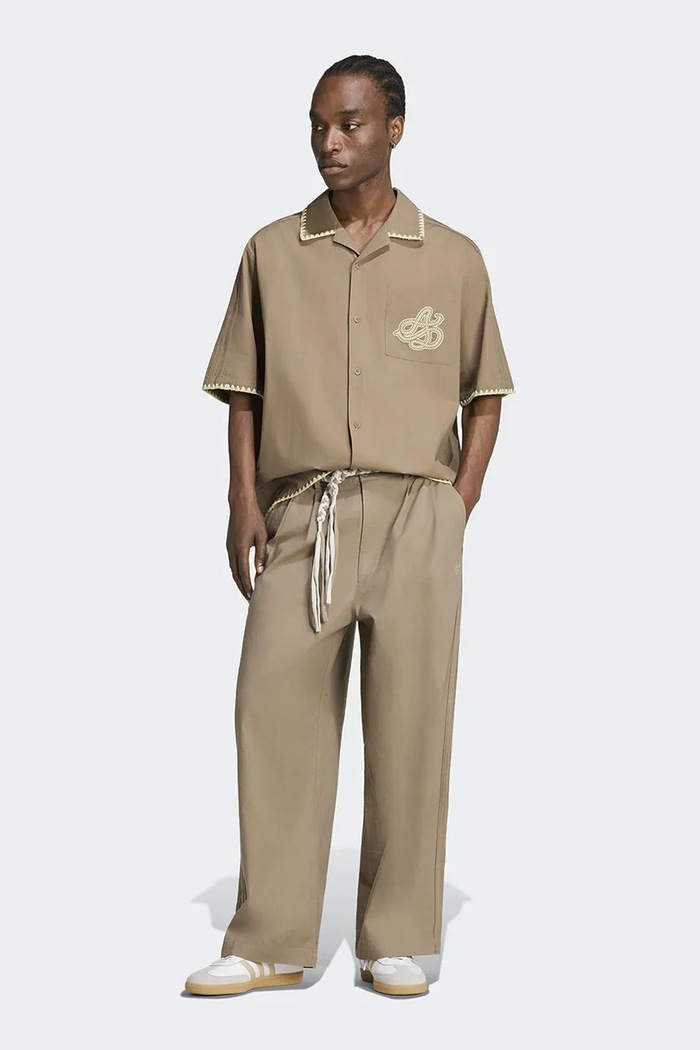 Odzież adidas Originals Spodnie straight męskie bawełniane Resort KW8246 brązowy