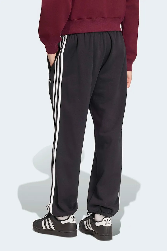 adidas Originals Tepláky pánské s bavlnou Adicolor KV9280 černá AW26