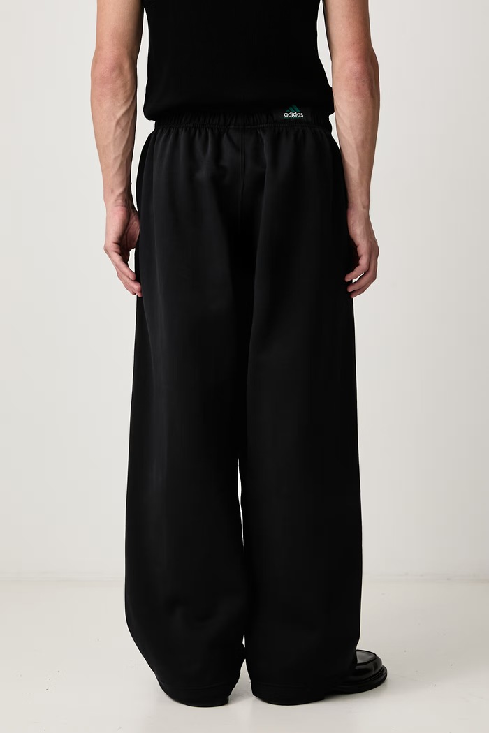 Îmbrăcăminte adidas Originals Spacer Open pantaloni de trening cu bumbac pentru bărbați KR3974 negru