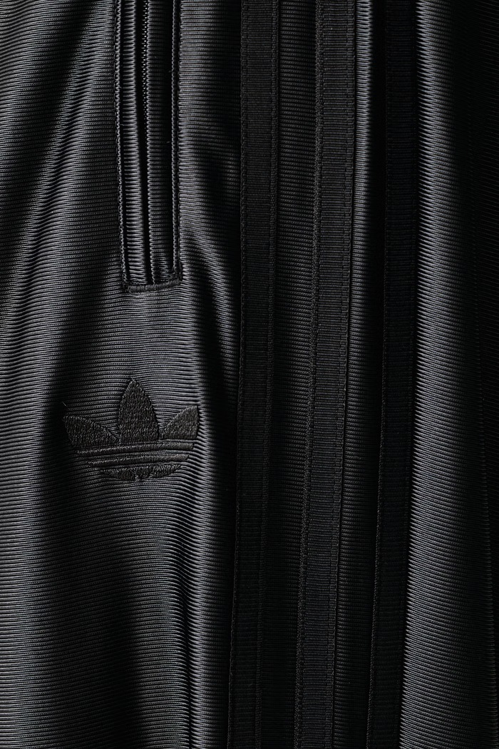 adidas Originals Nohavice straight pánske Firebird Metallic KE4168