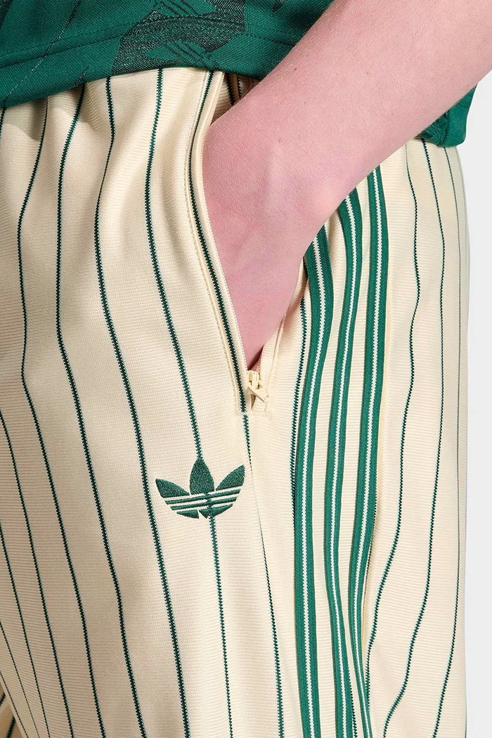 Teplákové nohavice pánske Firebird Pinstripes adidas Originals KT4300 béžová