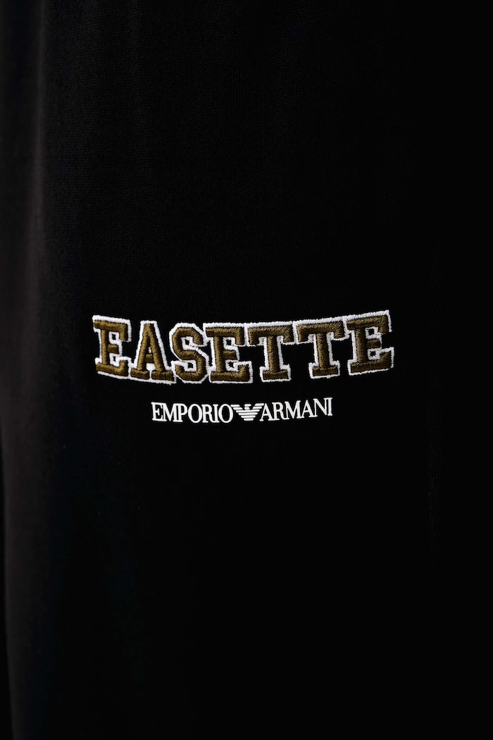 Spodnie dresowe męskie z bawełną EA7 Emporio Armani AF10377.7M002211 czarny