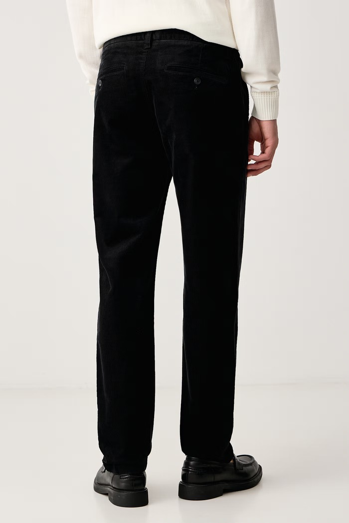 Odzież Marc O'Polo Spodnie slim fit męskie sztruksowe 5000009030 czarny