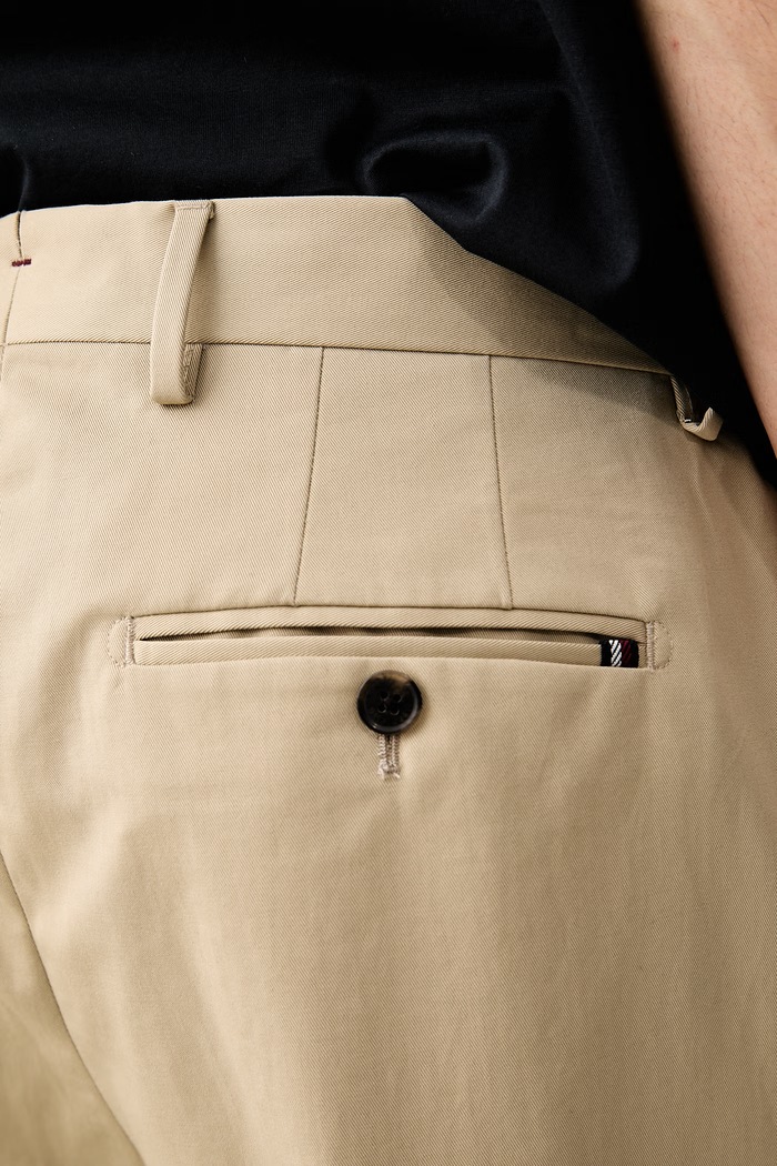 Tommy Hilfiger hlače kompleta moške bombažne bež MW0MW44337