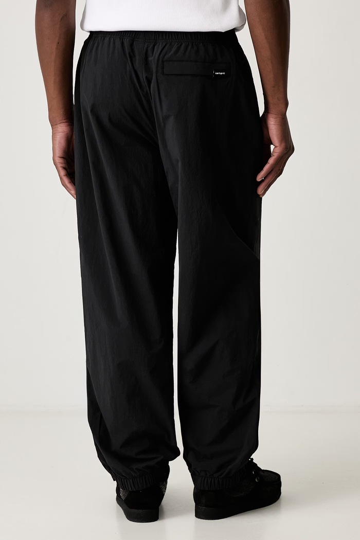 Odzież Carhartt WIP Travon Pant spodnie joggery męskie I036802 czarny
