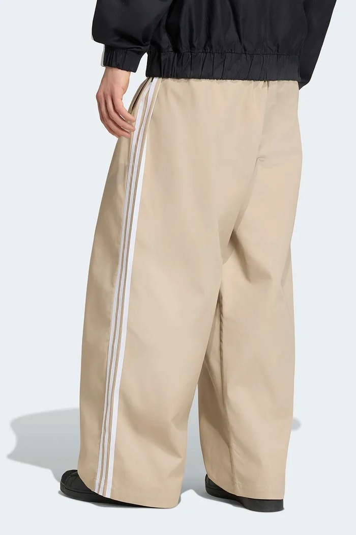 adidas Originals Nohavice pánske Adicolor KR1385 béžová AW26