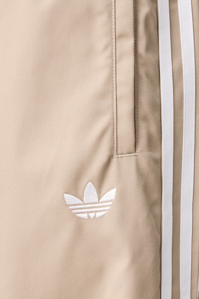 Spodnie męskie Adicolor adidas Originals beżowy KR1385