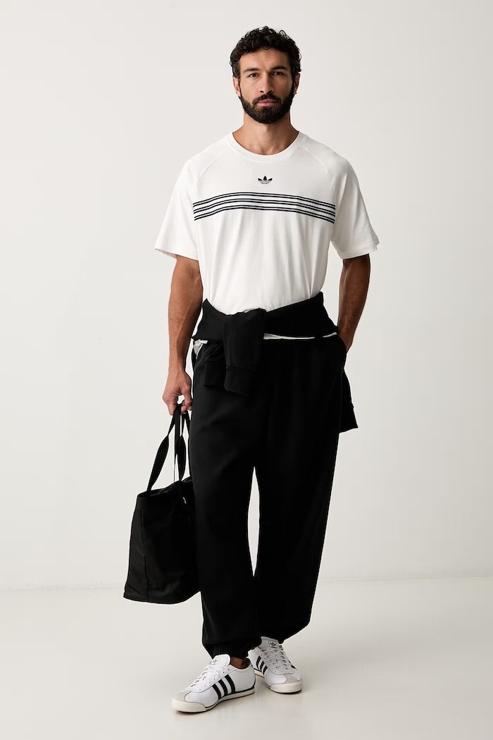 adidas Originals спортивные штаны для мужчин с хлопком Trefoil Essentials KQ8561 чёрный AW26