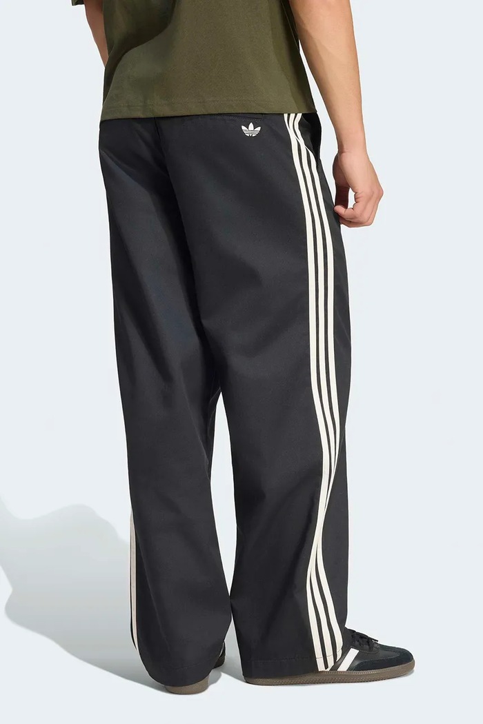 adidas Originals Nohavice pánske KE4177 čierna AW26