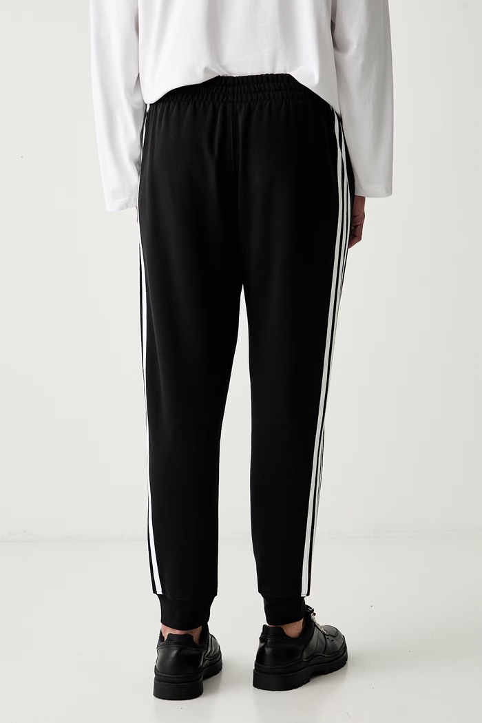 Ρούχα adidas Originals παντελόνι επίσημο ανδρικό με βαμβάκι KE3562 μαύρο