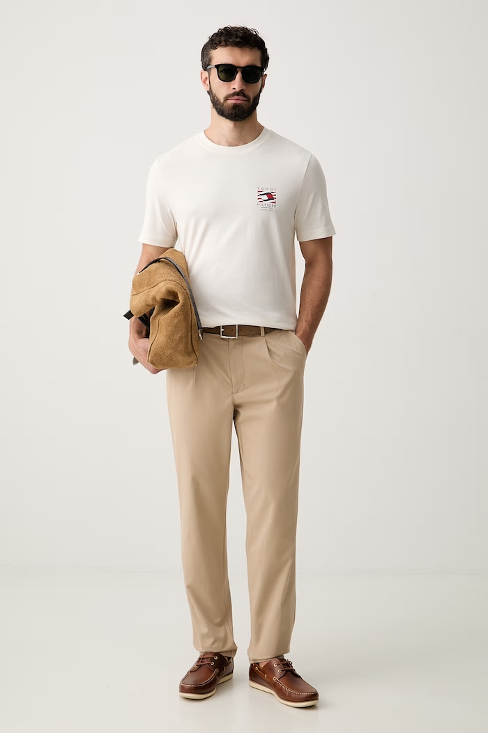 Tommy Hilfiger spodnie chinos męskie z bawełną MW0MW43158 beżowy AW26
