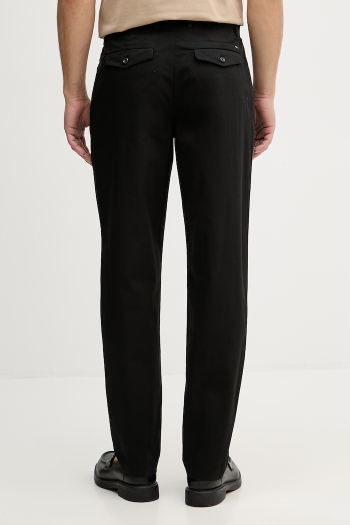 Ruházat Tommy Hilfiger chinos férfi pamuttal MW0MW43158 fekete