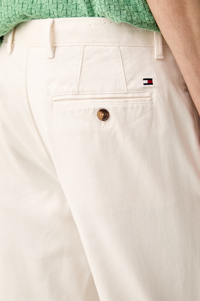 Tommy Hilfiger панталон slim fit мъжки от памук с еластан бежов MW0MW43151