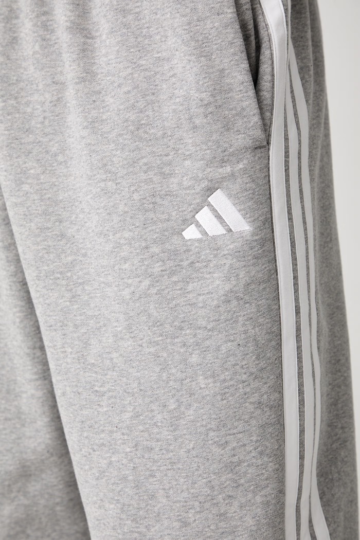 adidas spodnie dresowe męskie z bawełną Three Stripes KY4127 szary