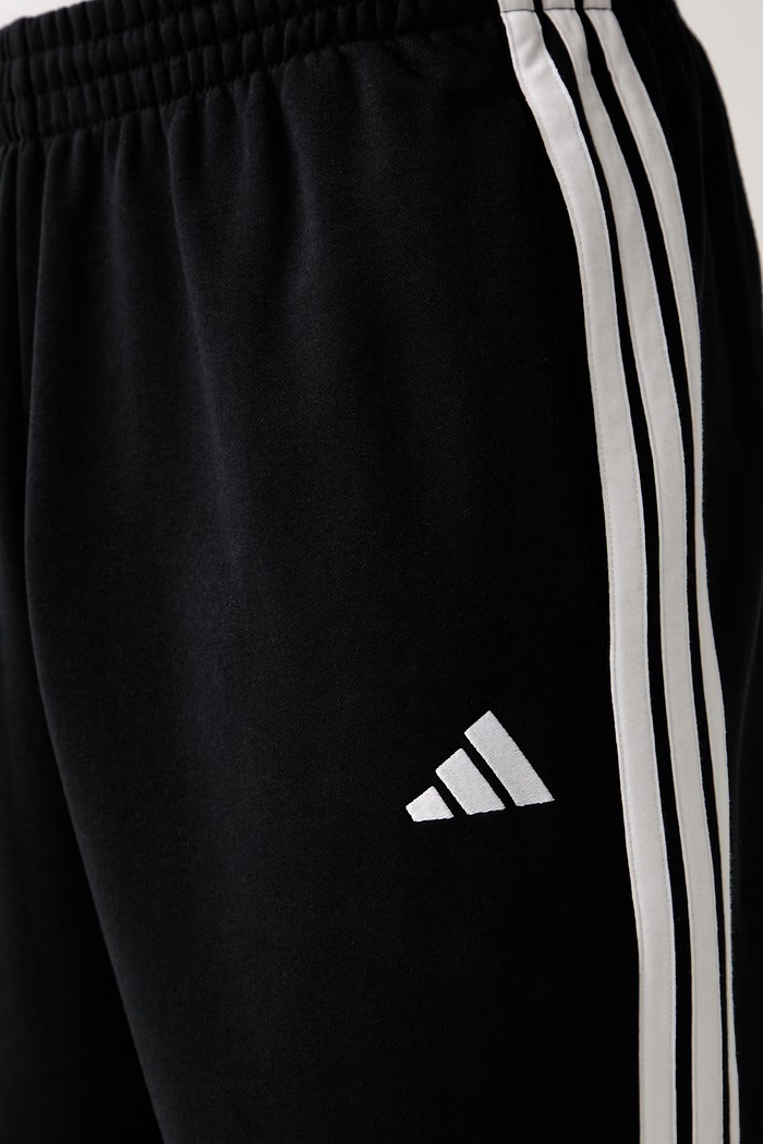 adidas spodnie dresowe męskie z bawełną Essentials KY6526 czarny