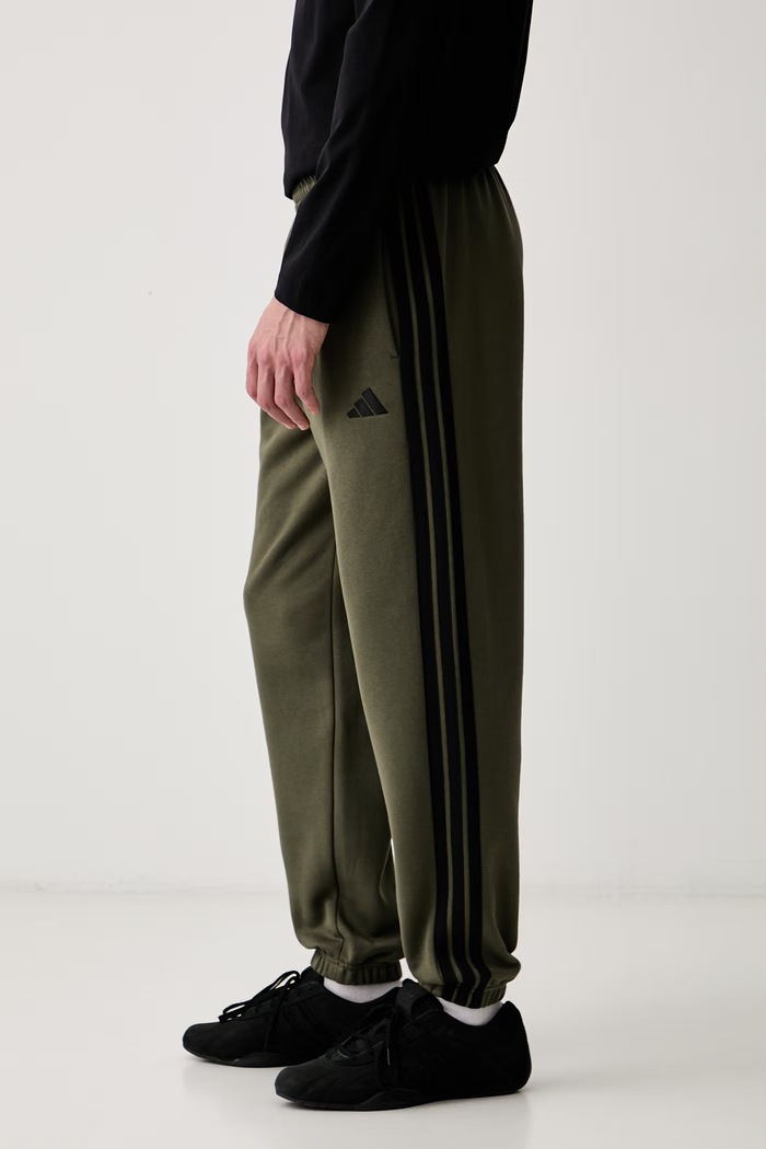 adidas spodnie dresowe męskie z bawełną Three Stripes zielony KY4130