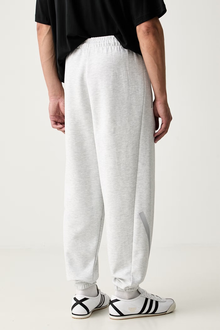Odzież adidas spodnie dresowe męskie z bawełną Z.N.E. KF3810 szary