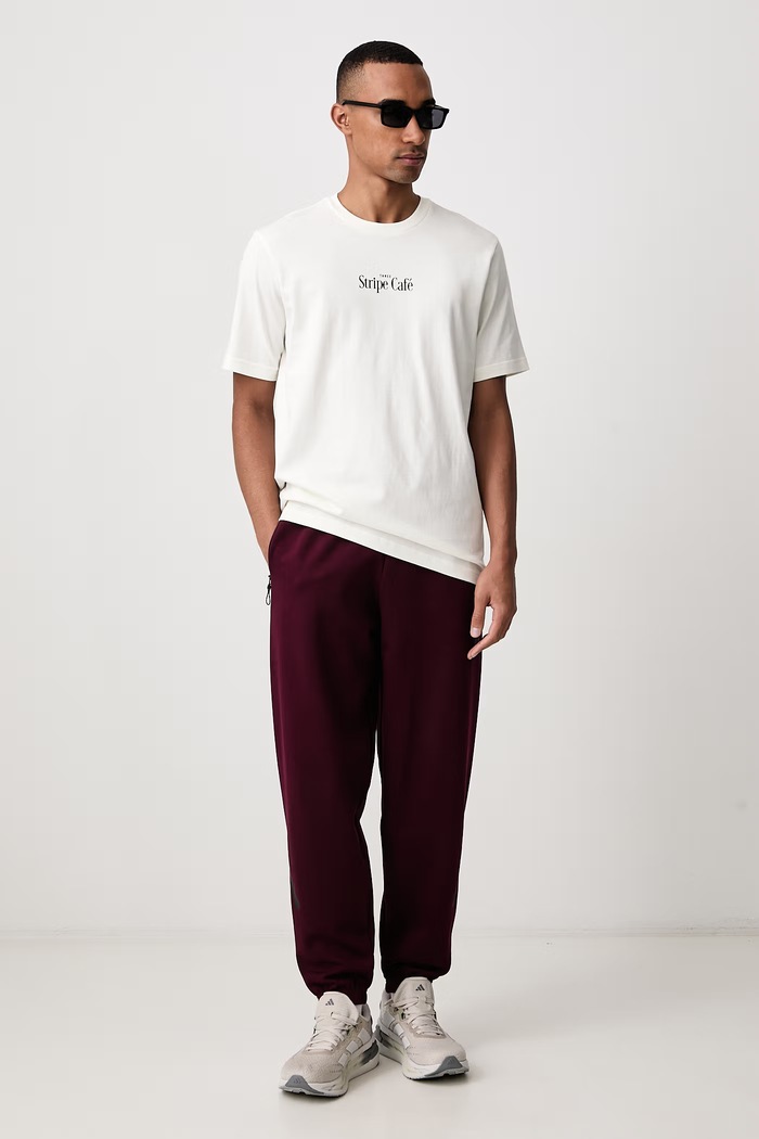 adidas Παντελόνι επίσημο Ανδρικό Z.N.E. KF3813 μπορντό AW26