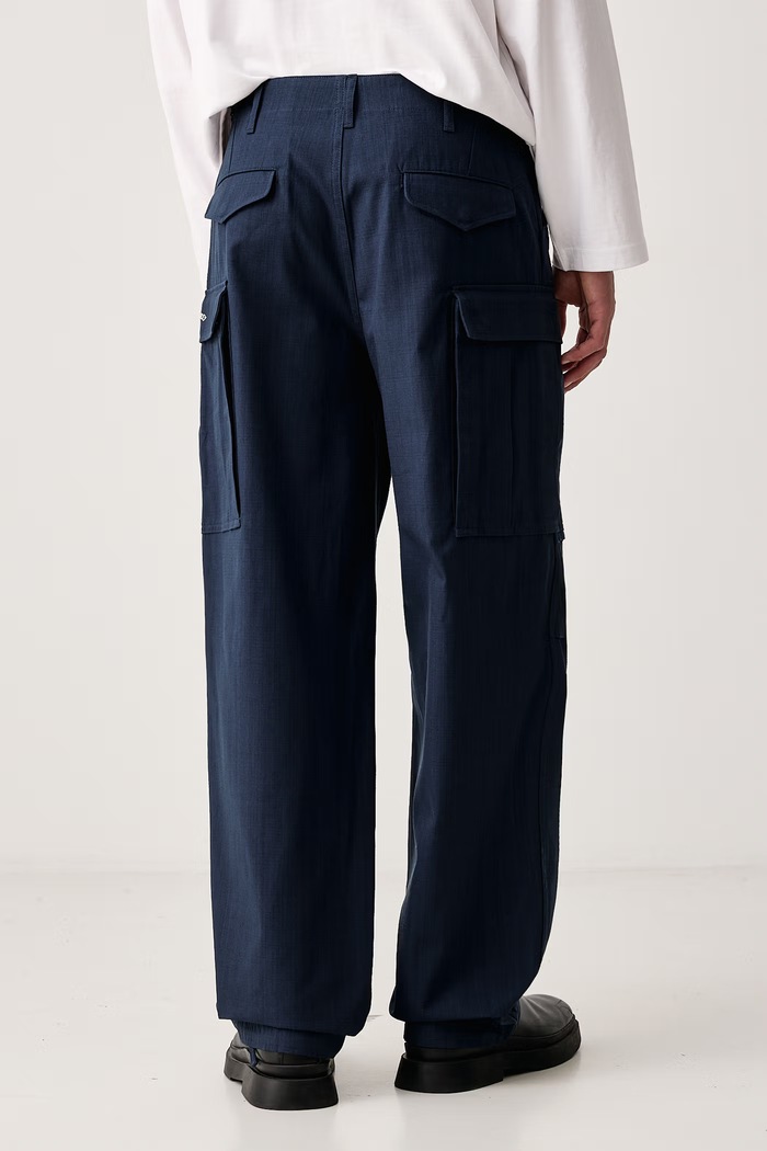 Odzież Kenzo Spodnie cargo męskie bawełniane FG65PA2499PK granatowy