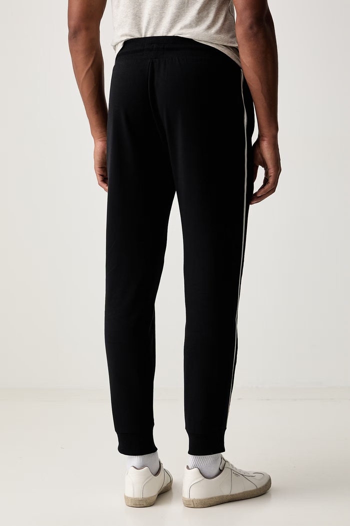 Odzież Emporio Armani Underwear spodnie lounge męskie EM000500.AF25024 czarny