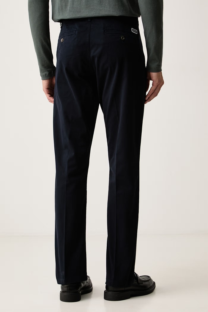 Odjeća Guess hlače chinos za muškarce od pamuka s elastanom ANGELS M6YB16.W2792 mornarsko plava