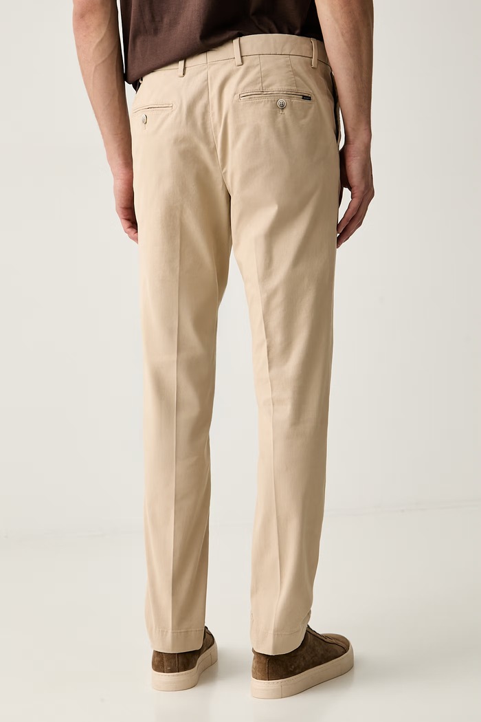 Odzież Hackett London spodnie chinos męskie bawełniane z elastanem HM2100068R beżowy