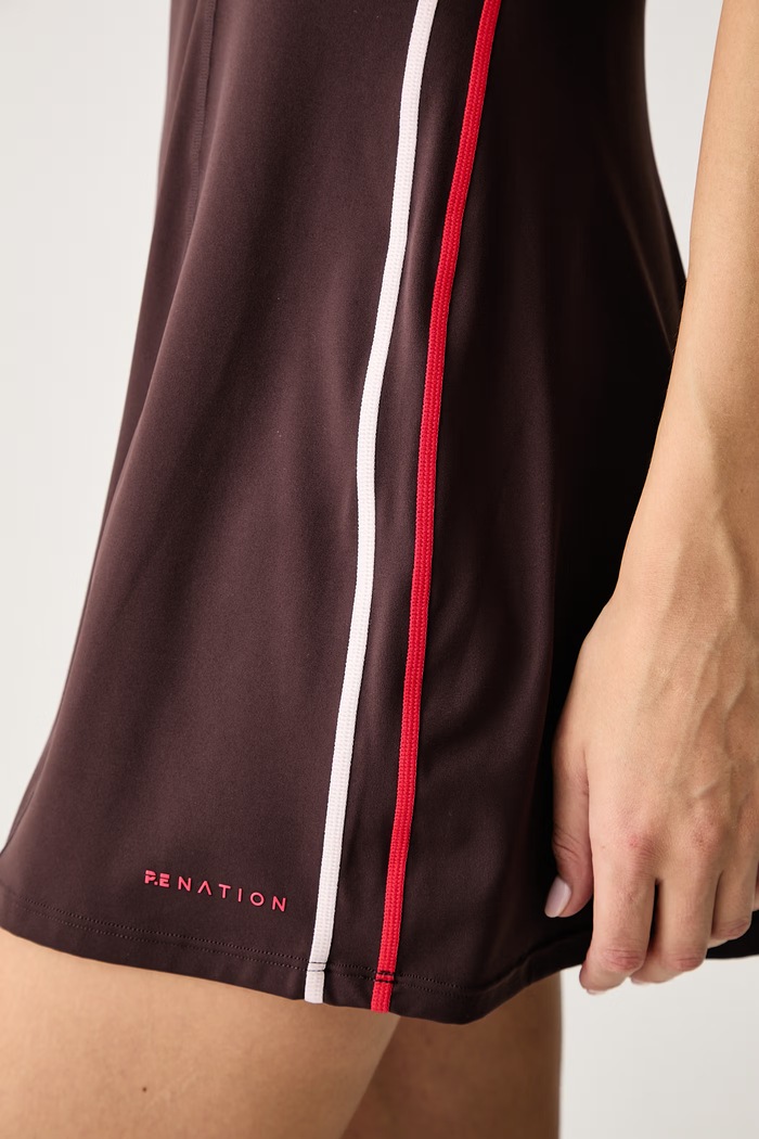 Sukienka sportowa Activate P.E Nation brązowy 263D062
