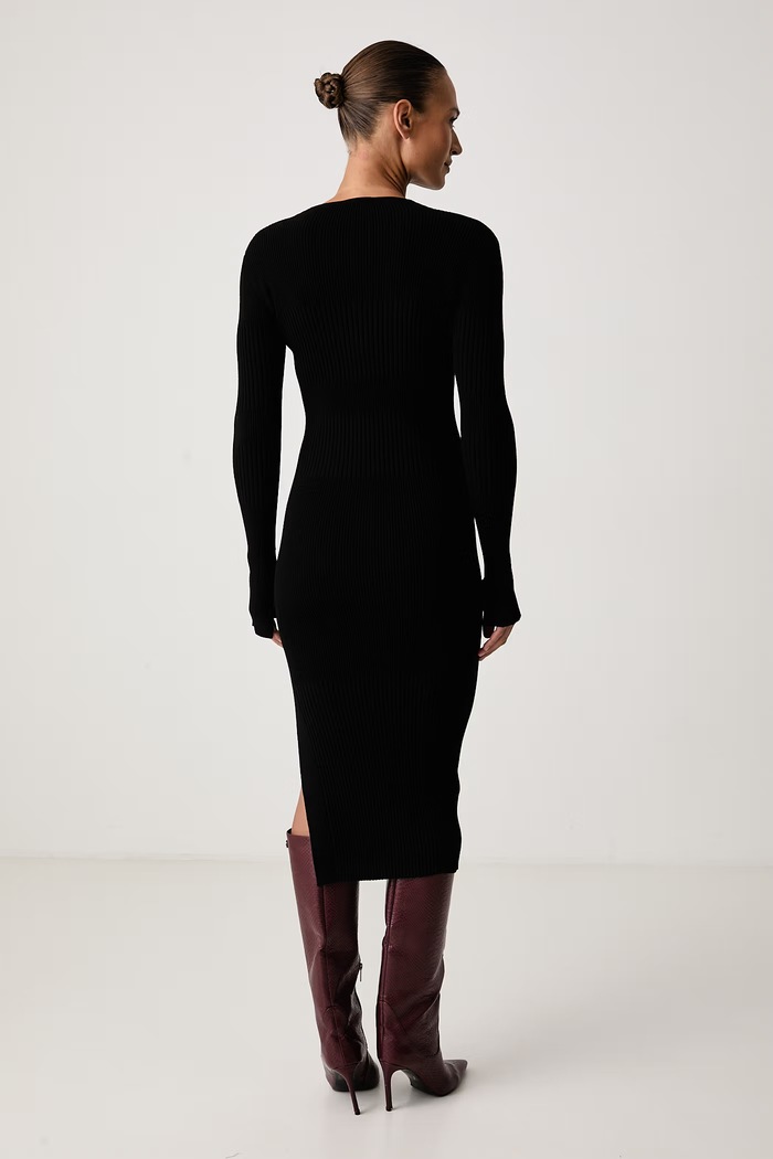 Odzież Patrizia Pepe Sukienka bodycon z wiskozą 2A0044.KK032 czarny