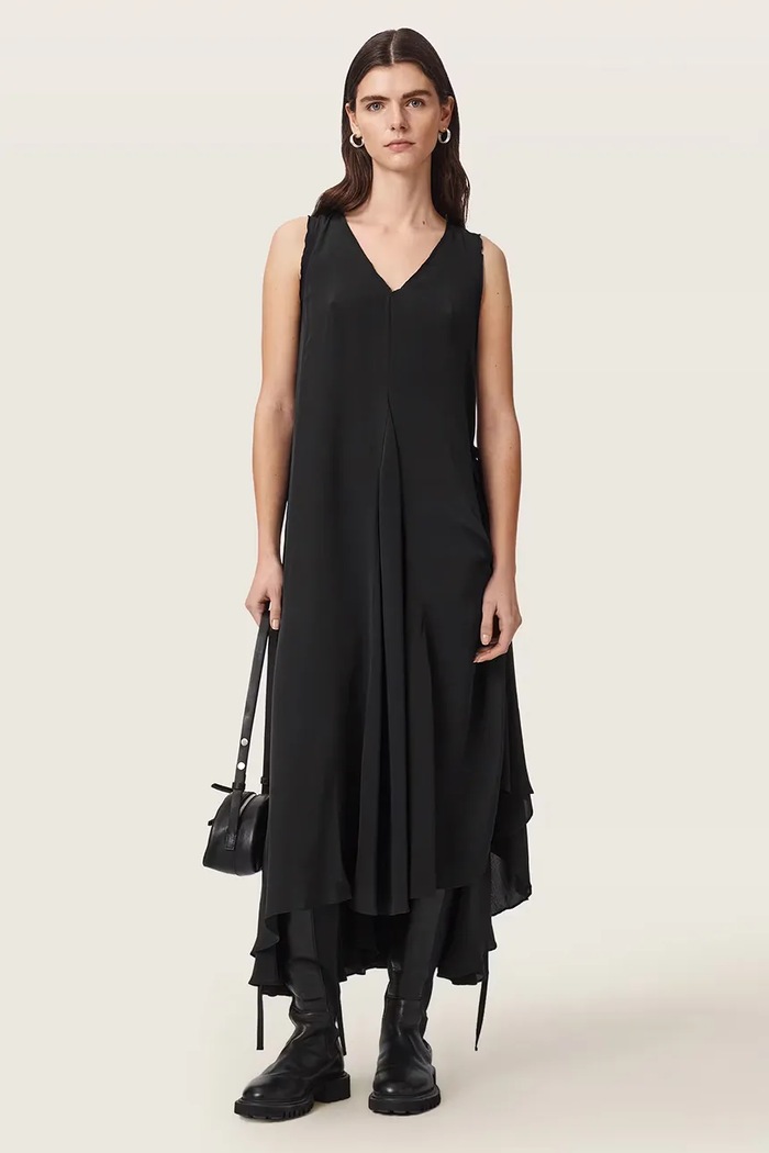 Odzież AllSaints Sukienka asymetryczna z wiskozy SYBIL W021DF czarny