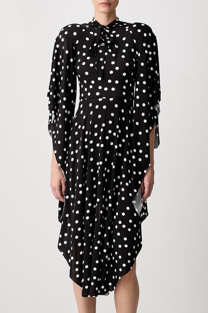 Sukienka rozkloszowana w kropki z wiskozą Vetements WH27DR138BD czarny