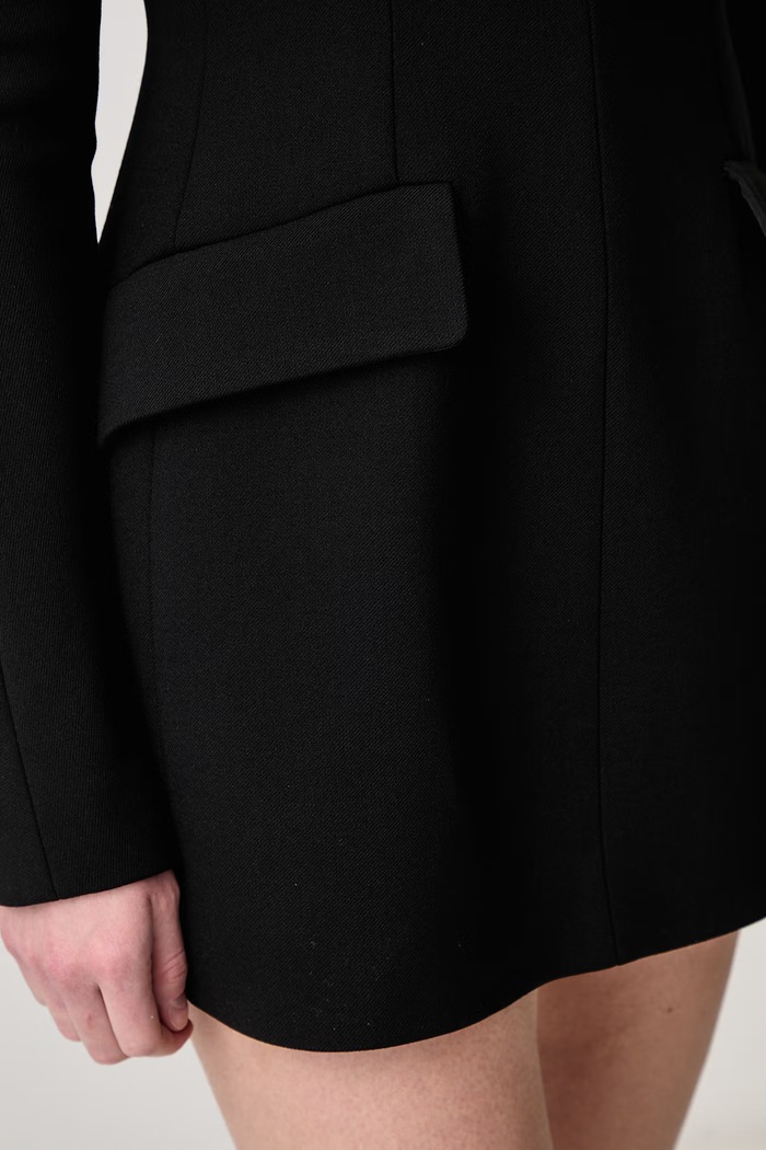 Sportmax Tefrite sukienka gładka z dodatkiem wełny 2622226032600
