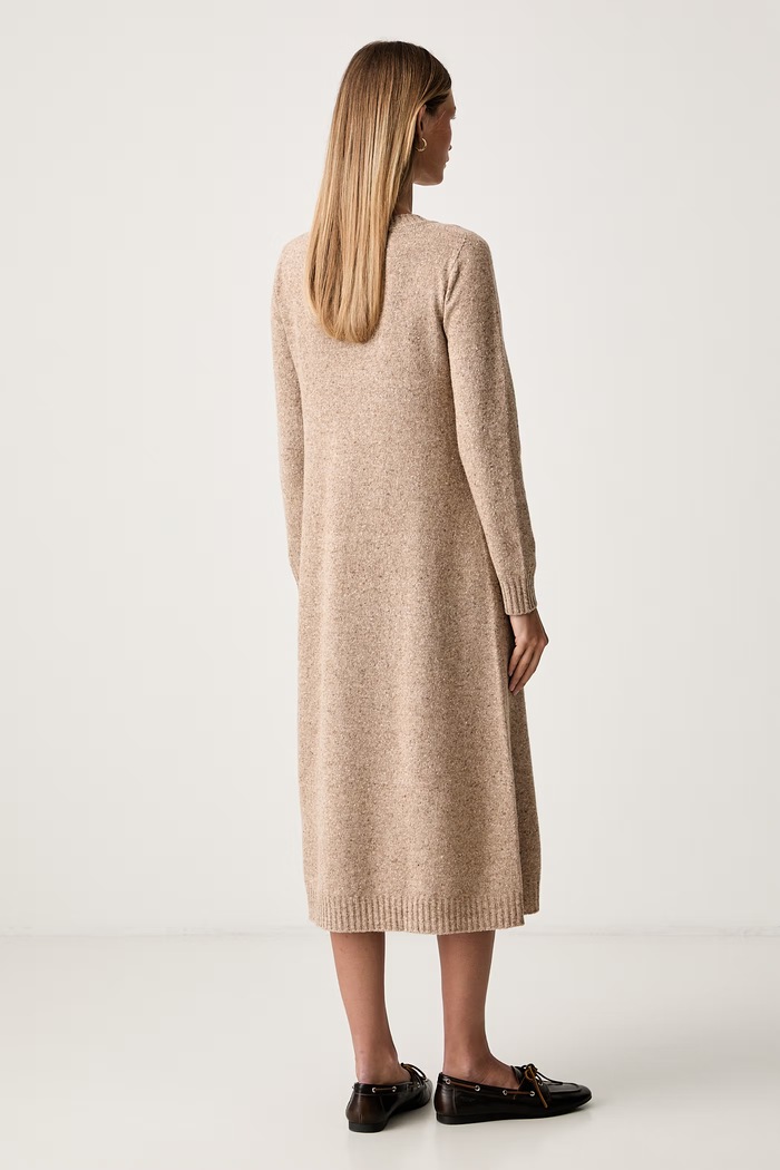 Odzież Weekend Max Mara sukienka sweterkowa z wełną WKDGOCCIA 2625326012600 beżowy