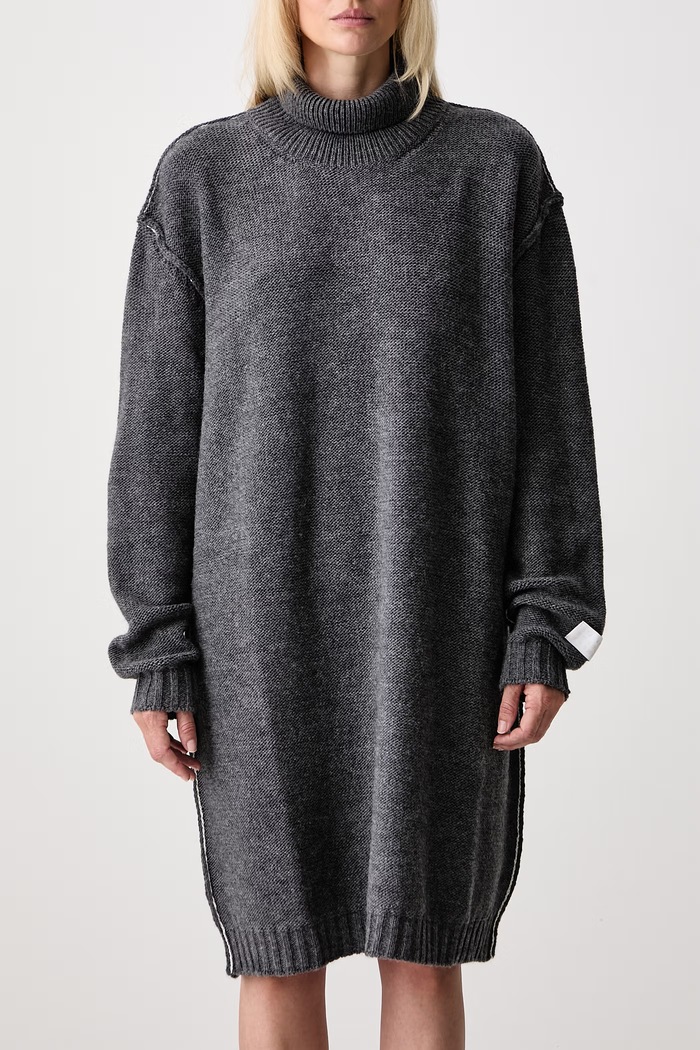 MM6 Maison Margiela sukienka sweterkowa z wełną S52DG0046.M13289 szary