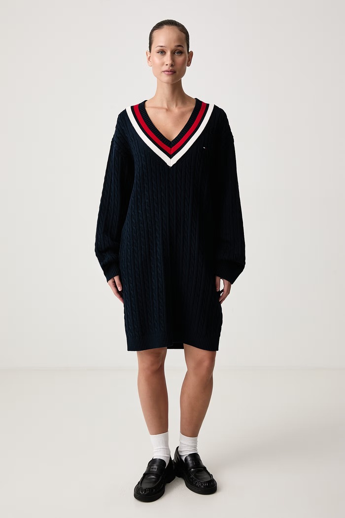 Tommy Jeans Haljina od pamuka mornarsko plava DW0DW23540