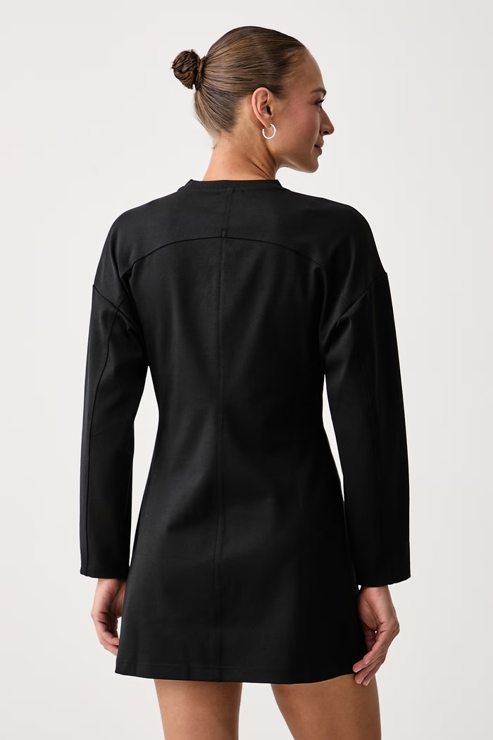 Odjeća Calvin Klein Jeans Haljina LV047H235G crna