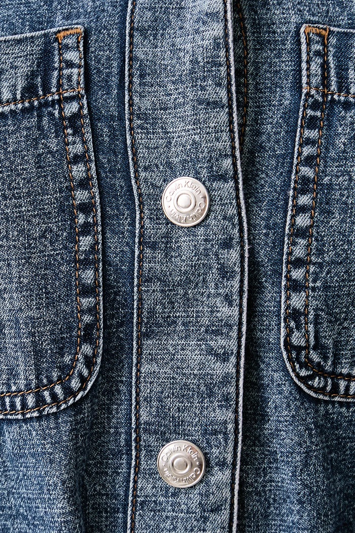 Obleka A-kroja bombažna Calvin Klein Jeans modra LV047H902G