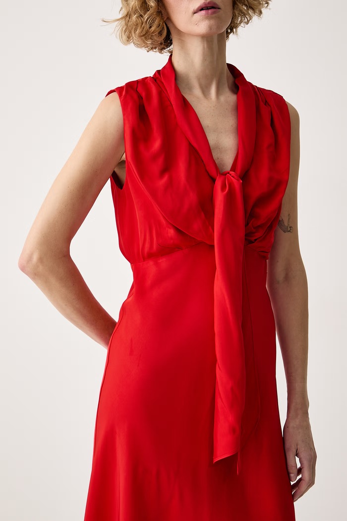 Φόρεμα από βισκόζη Calvin Klein LV044H023G κόκκινο