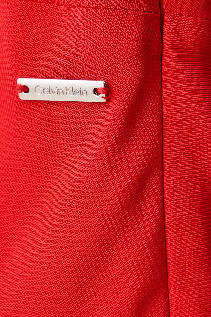 Φόρεμα από βισκόζη Calvin Klein κόκκινο LV044H023G
