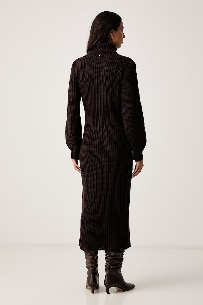 Îmbrăcăminte Armani Exchange Rochie tricotată cu lână XW002636.AF16604 maro