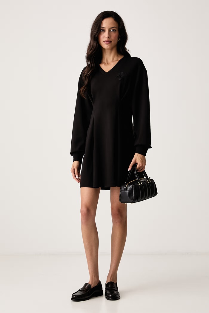 Armani Exchange Haljina A-kroja s viskozom XW002398.AF13397 crna AW26