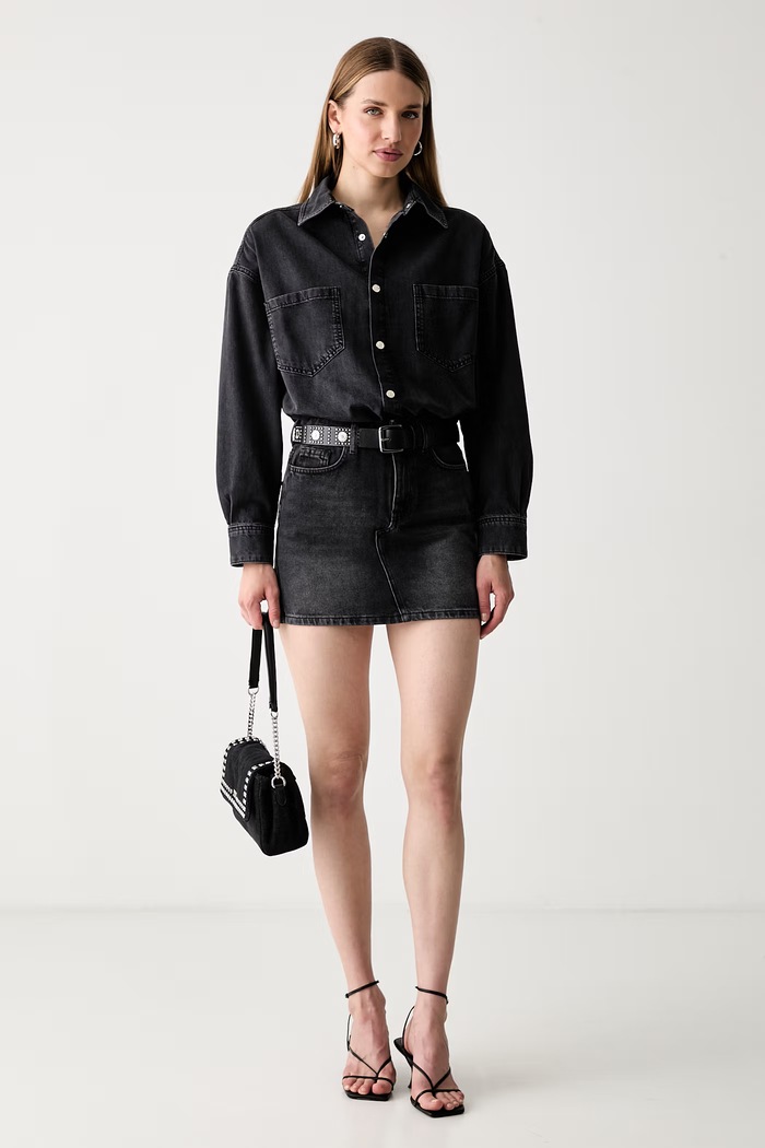 Liu Jo sukienka jeansowa UF6185.D0370 czarny AW26