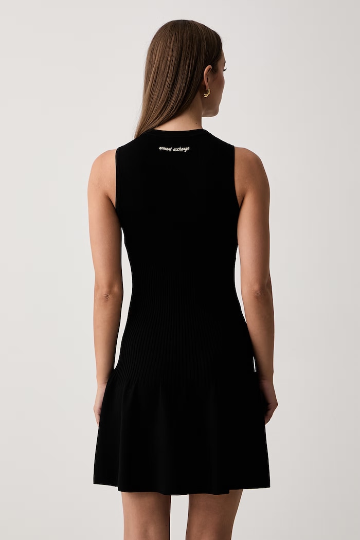 Odzież Armani Exchange sukienka z wiskozą XW002870.AF10352 czarny