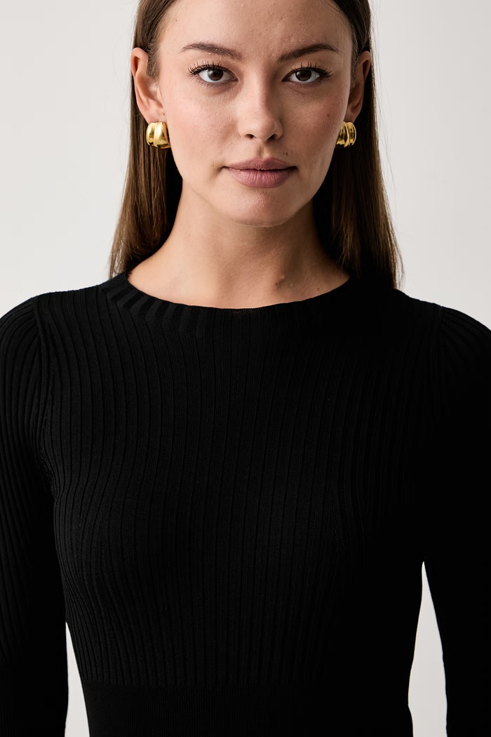 Armani Exchange трикотажное платье с вискозой чёрный XW002628.AF10352