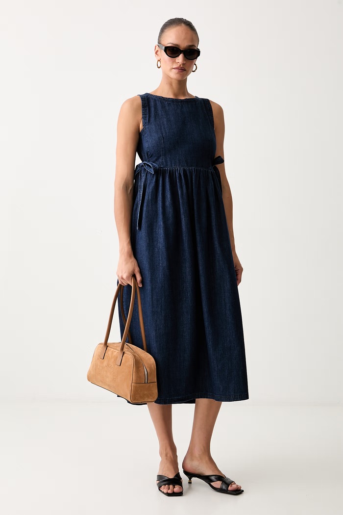 Weekend Max Mara sukienka rozkloszowana jeansowa WKDABANO 2625226051600 granatowy AW26