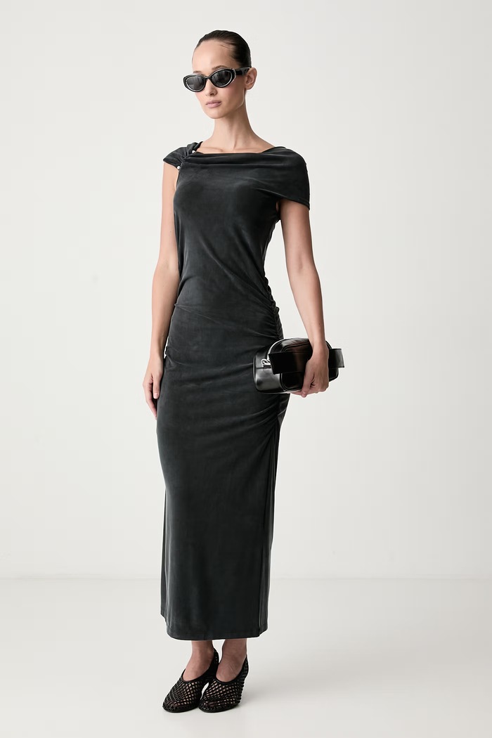 Stine Goya Sukienka z cupro SG.AW26.D337.2554 czarny AW26