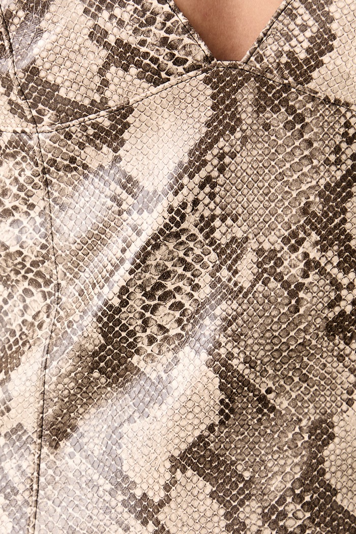 Sukienka z imitacji skóry ESTINE Bardot beżowy 60086DB1