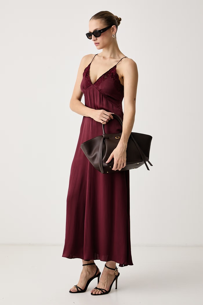 Twinset Рокля без закопчаване от вискоза 262TT2171 бордо AW26