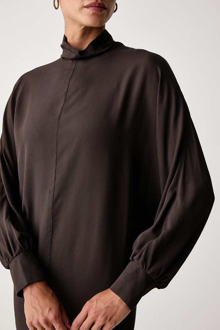 Φόρεμα από βισκόζη Twinset 262TF2051 καφέ