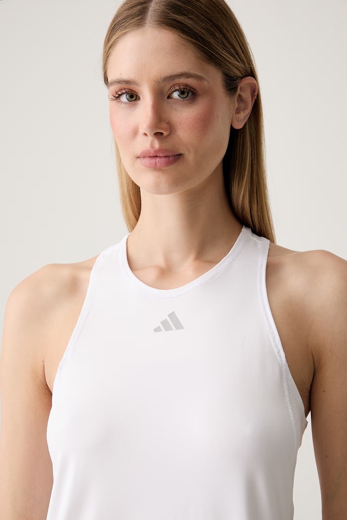 adidas Performance sukienka sportowa TENNIS CLUB biały KF0973